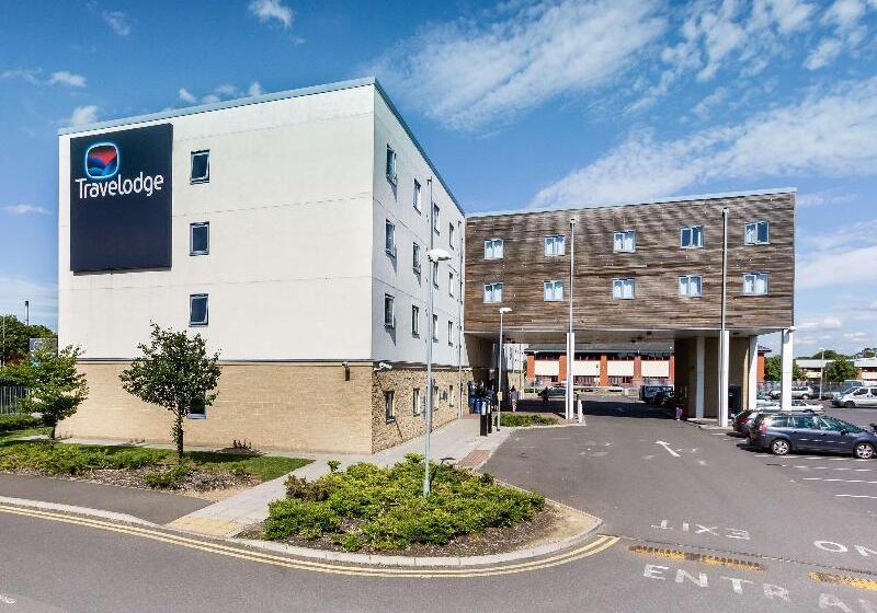 فندق Travelodge Sunbury M3
