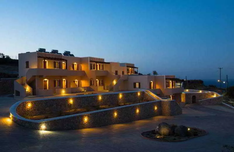 Moonlight Apartments