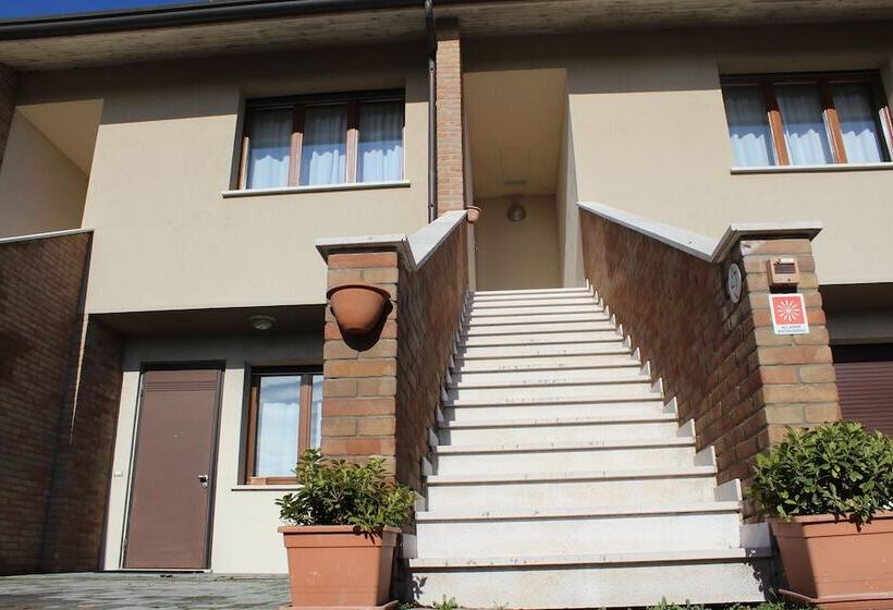 モーテル Blue Relais Garda