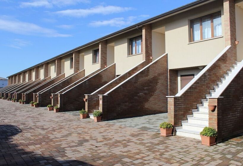 モーテル Blue Relais Garda