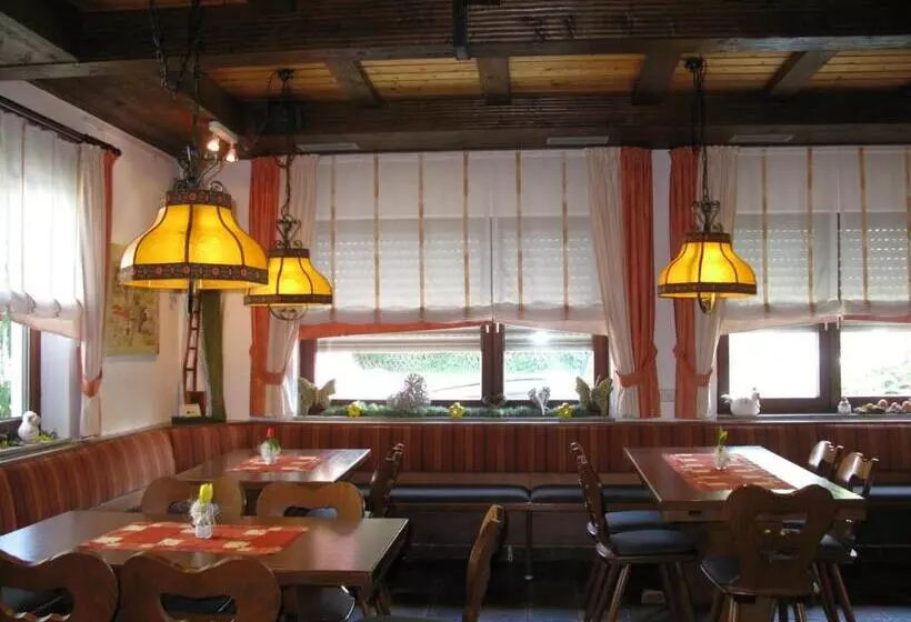 膳宿费 Rommentaler Burgstüble