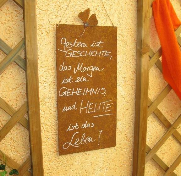 פנסיון Rommentaler Burgstüble