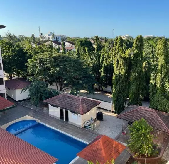 3 Bedroom Apartment By Mas