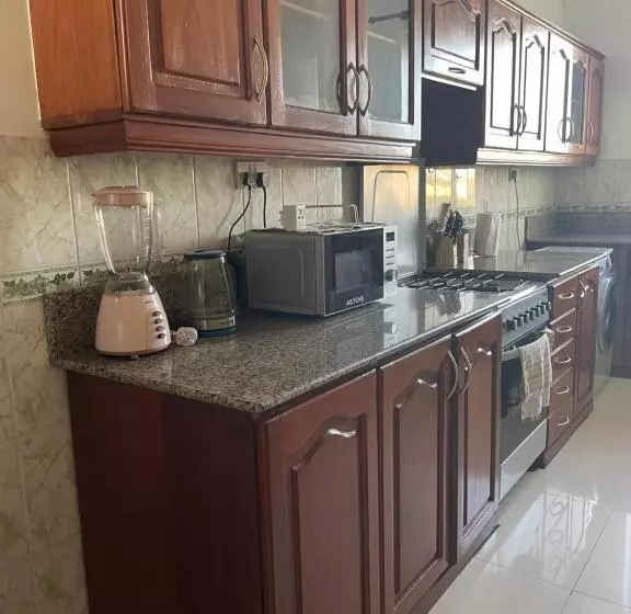 3 Bedroom Apartment By Mas