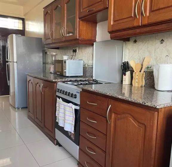 3 Bedroom Apartment By Mas