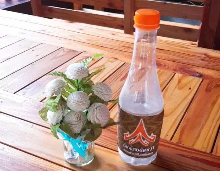 ベッドアンドブレックファースト Ruenthai Ampawa