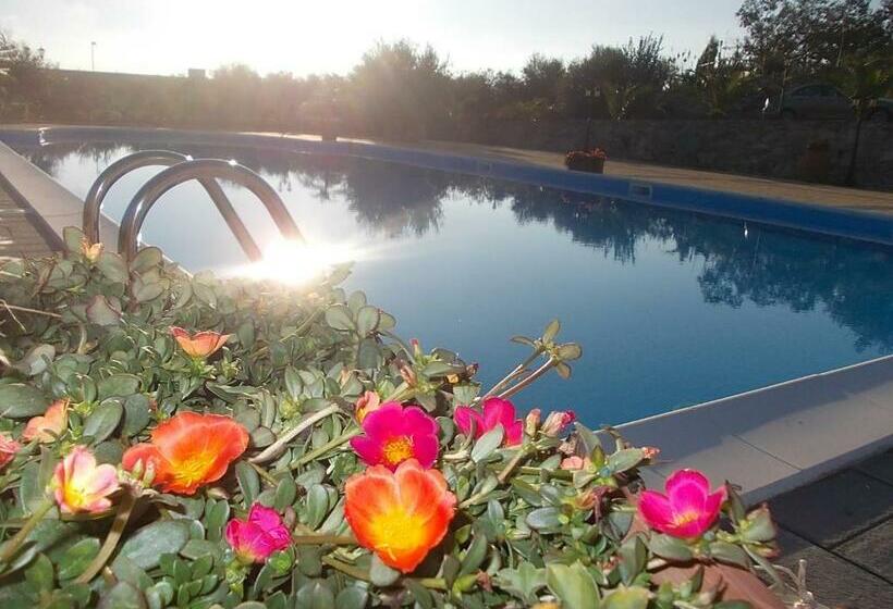 צימר Uliveto Garden