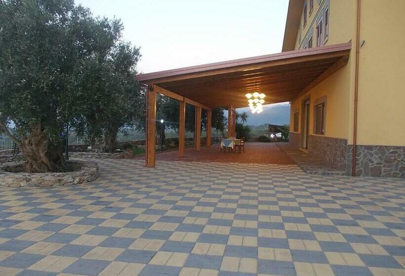 צימר Uliveto Garden