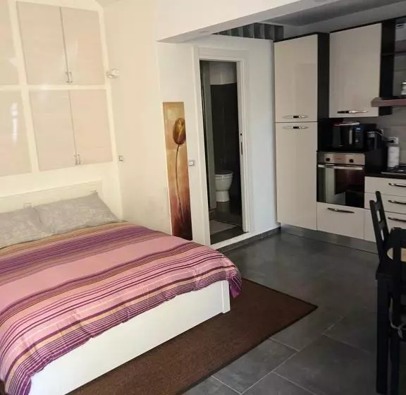 [free Parking]appartamento Angolo Di Relax!!!