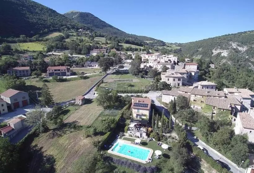 ホテル Agriturismo Roccagelli
