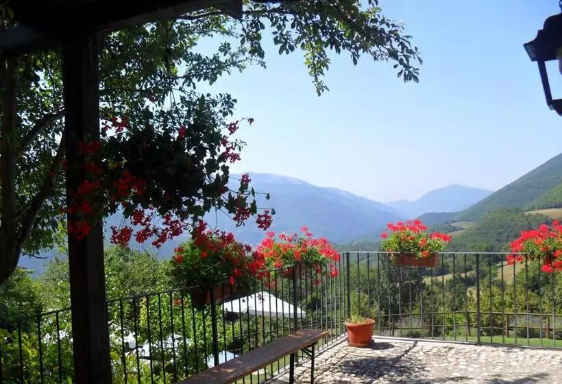 ホテル Agriturismo Roccagelli