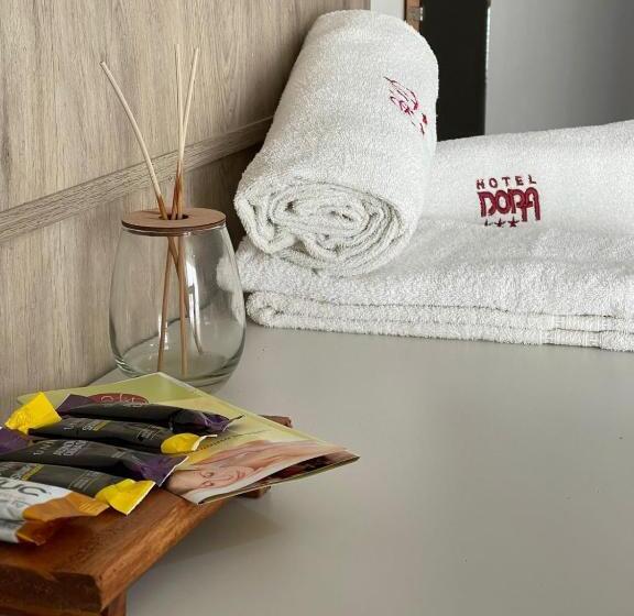 Hotel Dora