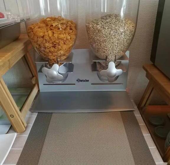 בית מלון כפרי Hanseatic Garni