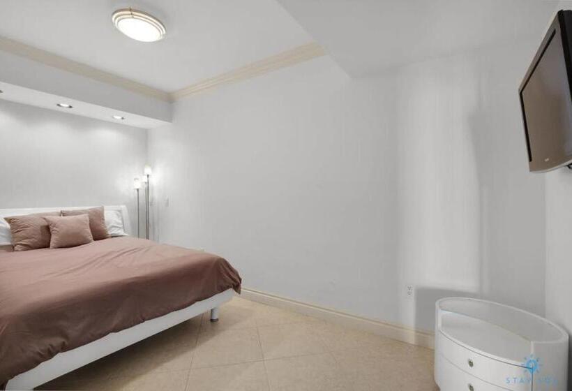 Amazing View Beachfront Resort Luxury Amenities