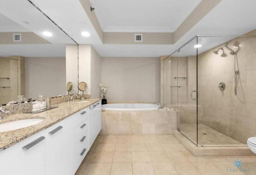 Amazing View Beachfront Resort Luxury Amenities