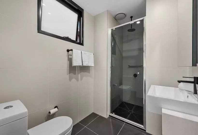 Staycentral   Northcote Townhouse With Study