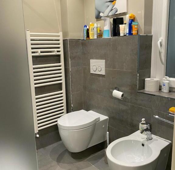 Appartamento Incantevole Con Posto Auto Riservato Clic House