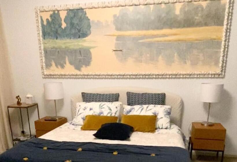 Appartamento Incantevole Con Posto Auto Riservato Clic House