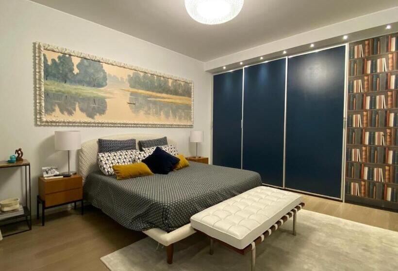 Appartamento Incantevole Con Posto Auto Riservato Clic House