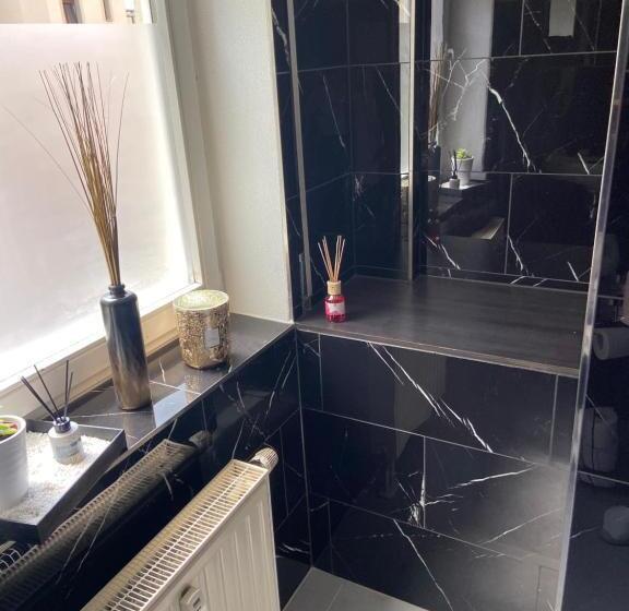 City Apartment #2 Bei Der Porzellan Manufaktur