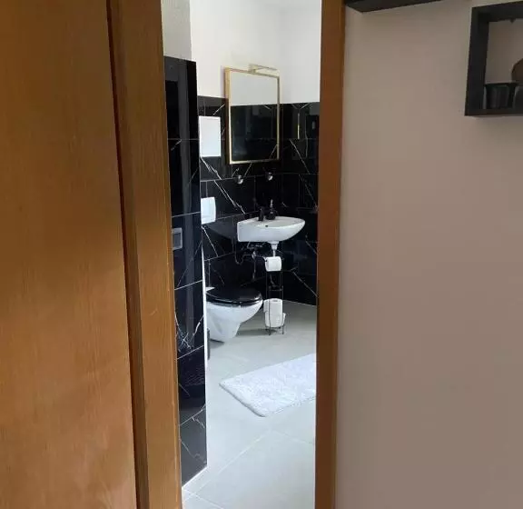 City Apartment #2 Bei Der Porzellan Manufaktur