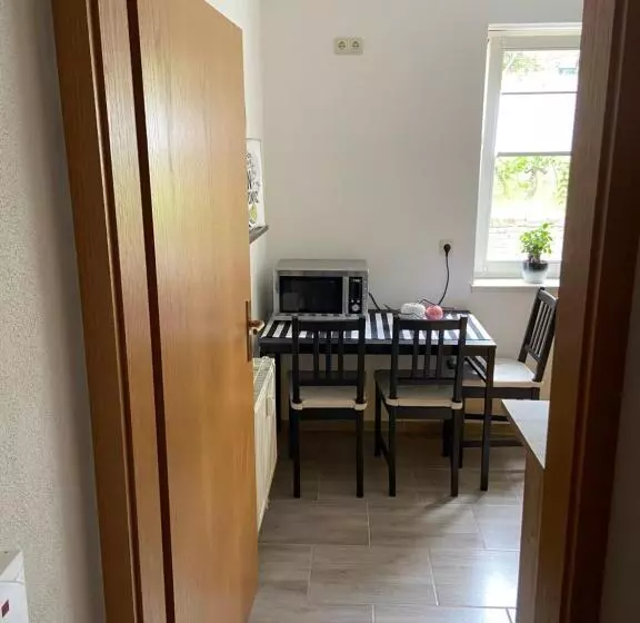 City Apartment #2 Bei Der Porzellan Manufaktur