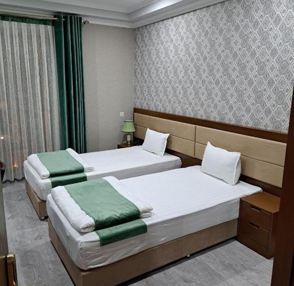 בית מלון כפרי Golden Minaret With Restaurant