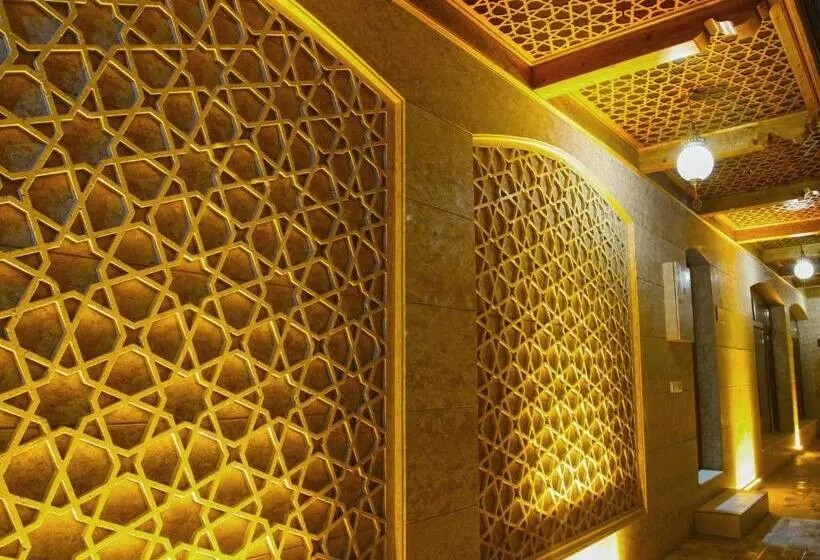 ホテル Golden Minaret With Restaurant