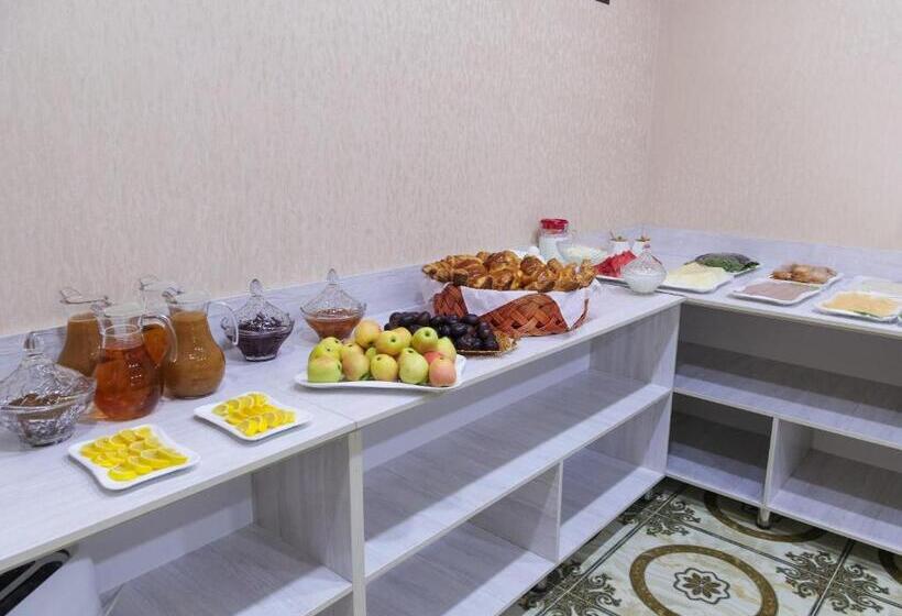 בית מלון כפרי Golden Minaret With Restaurant