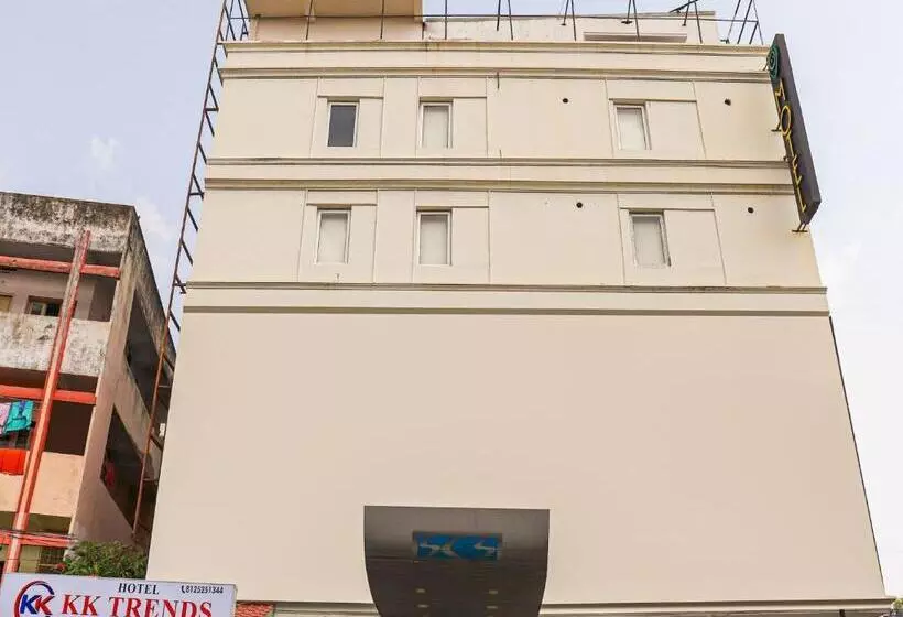 ホテル Collection O Kk Trends