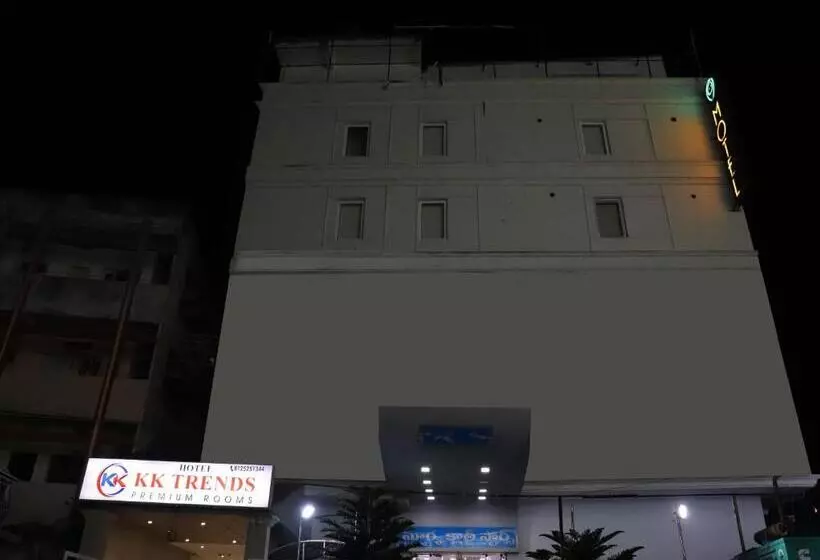 ホテル Collection O Kk Trends