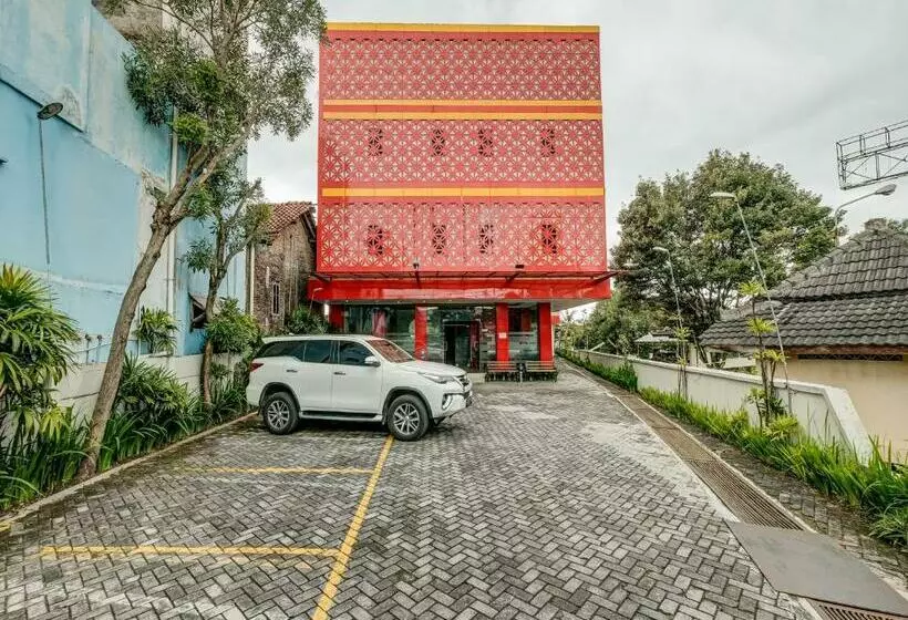 هتل Oyo 90986  Srikandi Adisucipto