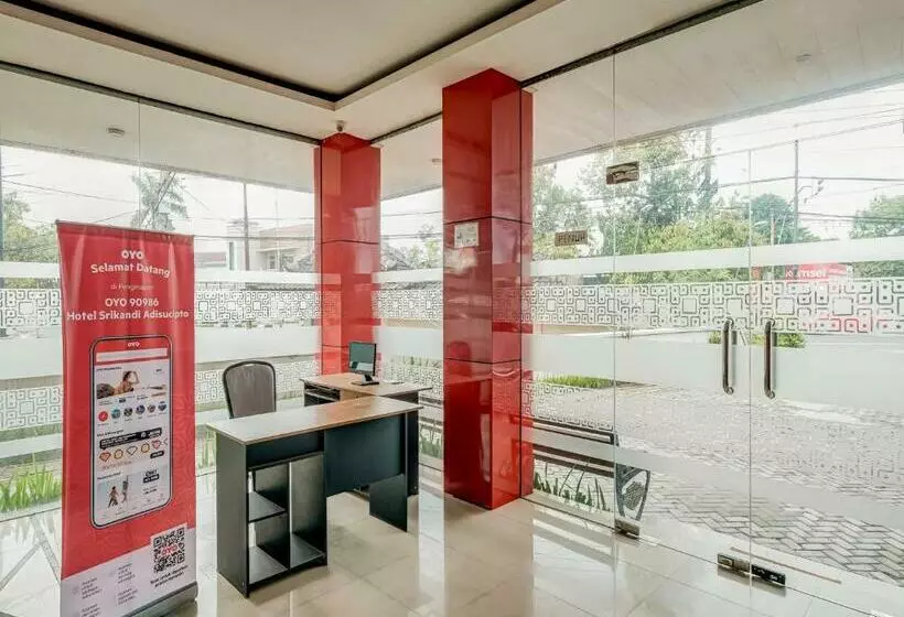 هتل Oyo 90986  Srikandi Adisucipto