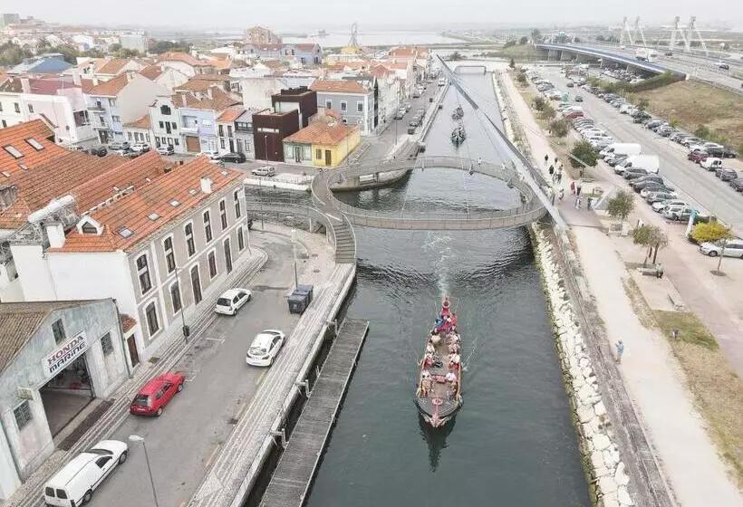 O Cantinho Entre A Ria E O Mar   With Hot Water Pool All Year Round
