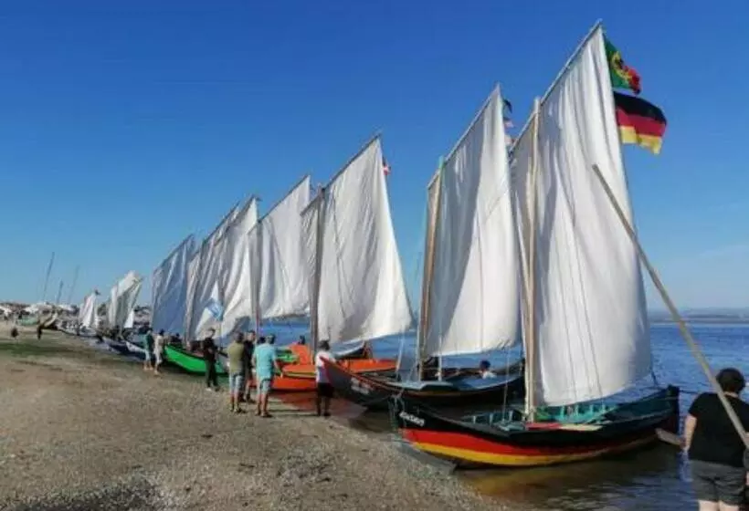 O Cantinho Entre A Ria E O Mar   With Hot Water Pool All Year Round