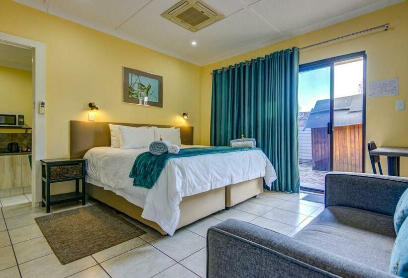 بنسيون Edenvale Guest House