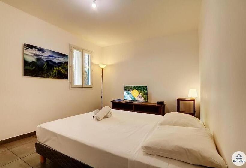 Jardin Tropical 3 – 45 M2 – La Saline Les Bains