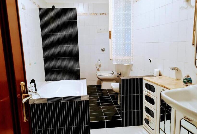 Kidonia   Mountain Iseo Lake