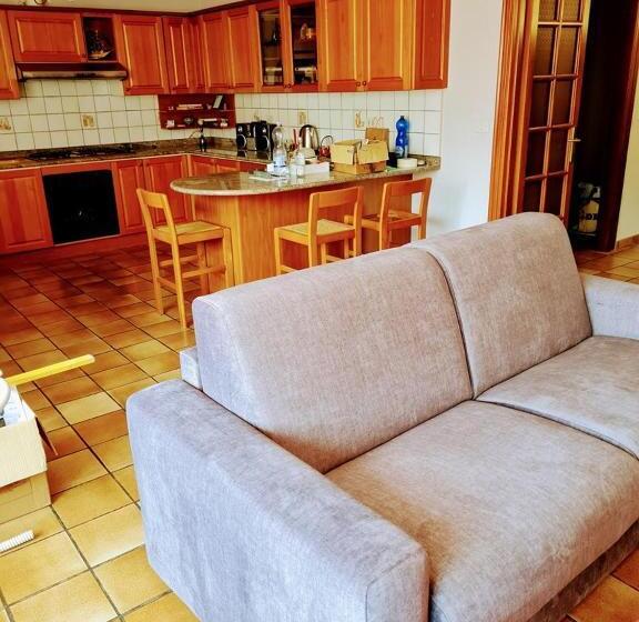 Kidonia   Mountain Iseo Lake