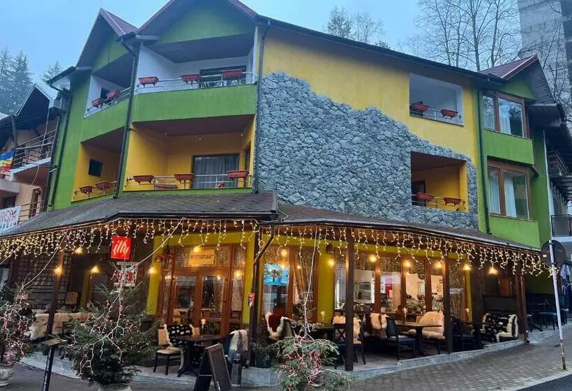 Pensiunea Izvoare Olanesti 3