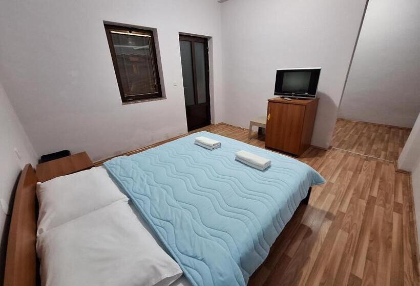 Studio Apartments Oleg Ohrid