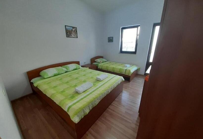 Studio Apartments Oleg Ohrid
