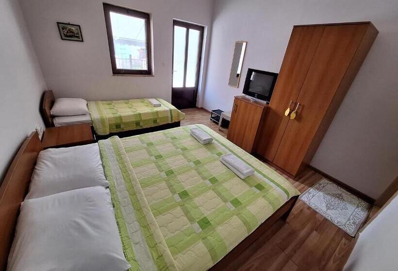 Studio Apartments Oleg Ohrid