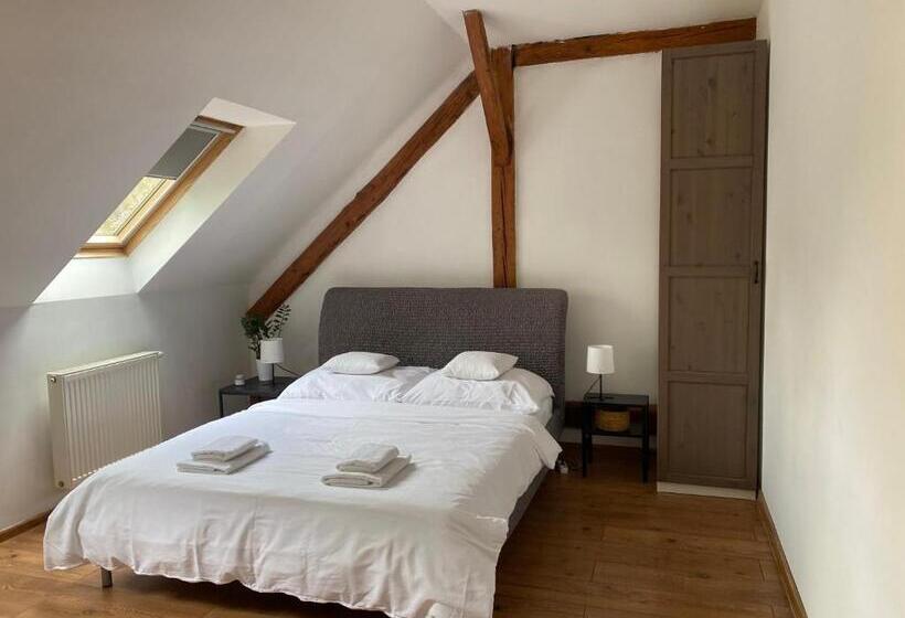 Sunny Attic Apartment