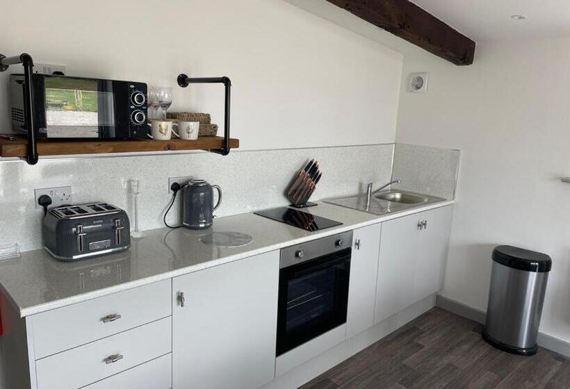 The Old Piggery Barn