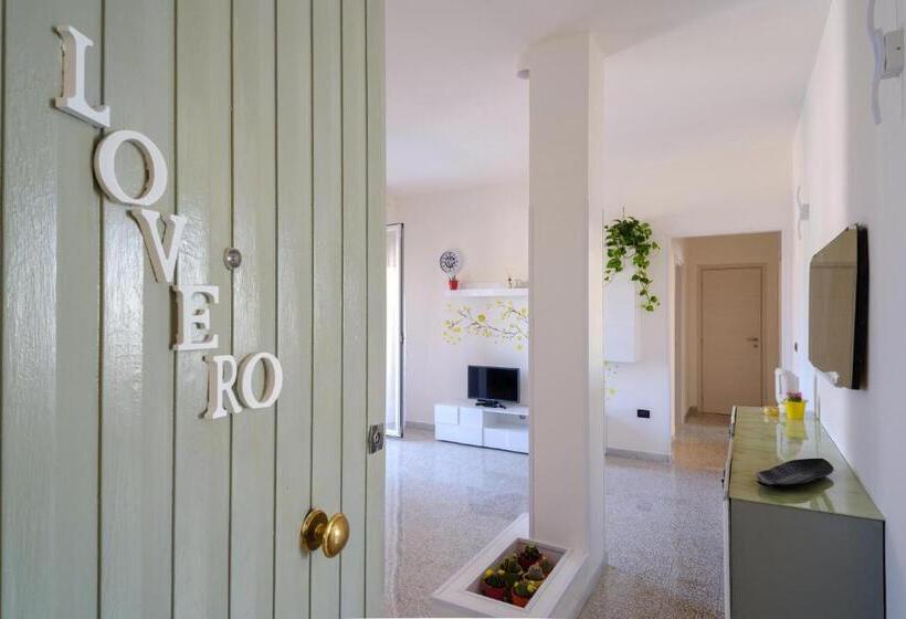 The Queen In Love Ro