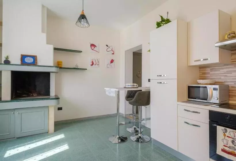 The Queen In Love Ro