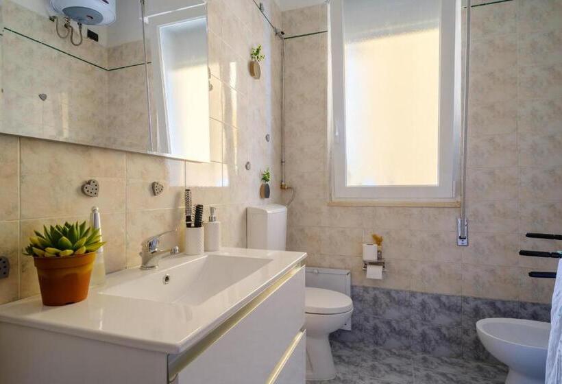 The Queen In Love Ro