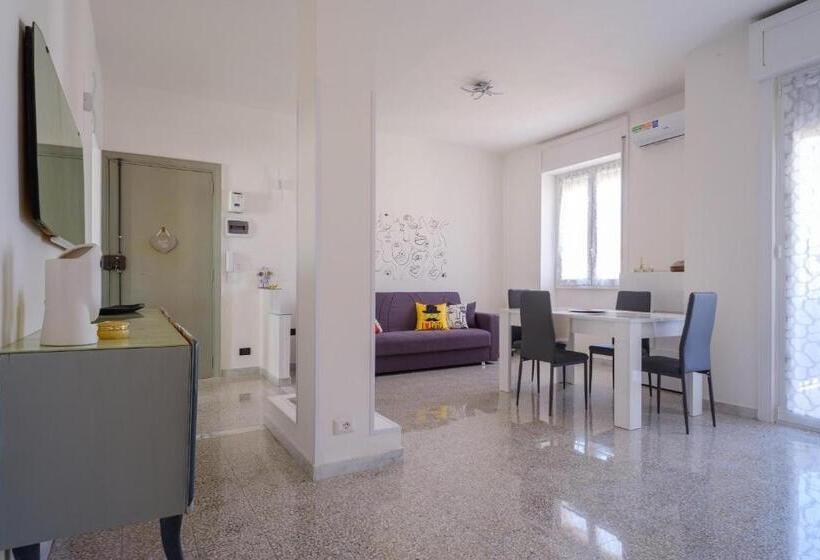 The Queen In Love Ro