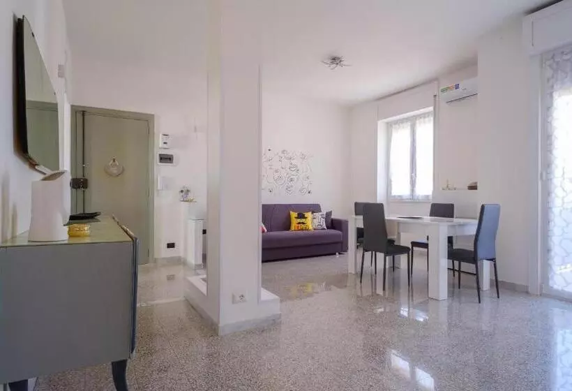 The Queen In Love Ro